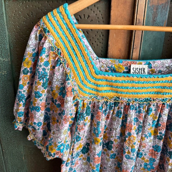 Sister Mary Patsy Blouse - Picture 5 of 9